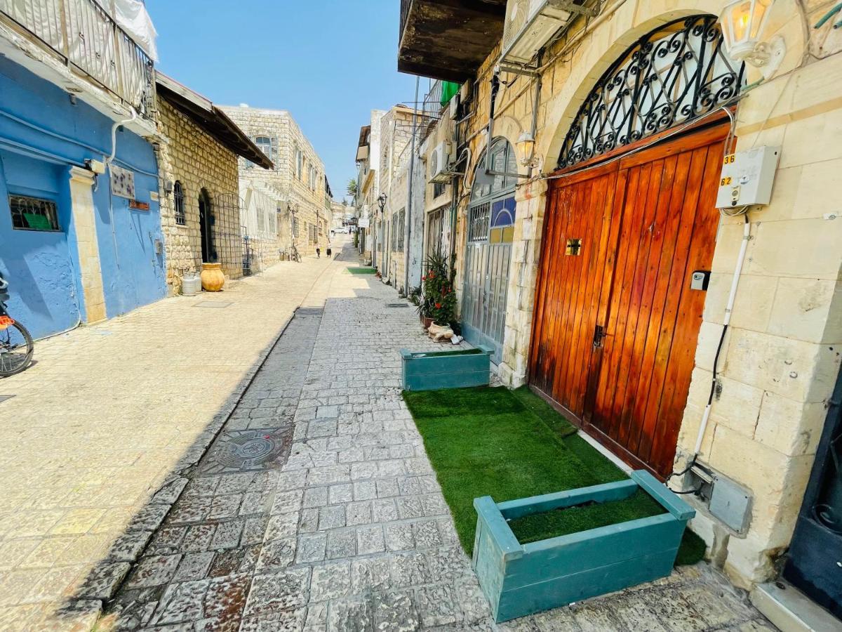 Zimmer In Old City Rosh Pinna Buitenkant foto